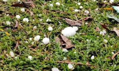 পাবনায় হঠাৎ শিলাবৃষ্টি