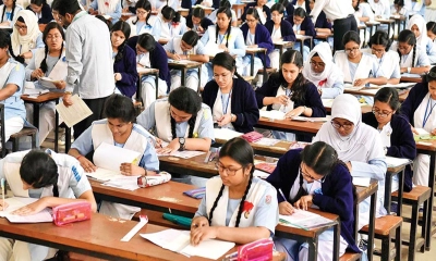 এসএসসি ও সমমানের পরীক্ষা শুরু আজ