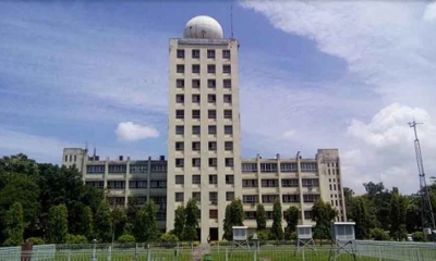 ঝড়ের শঙ্কা!