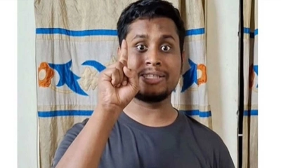 সাংবাদিকদের ওপর ক্ষোভ ঝাড়লেন হাসনাত