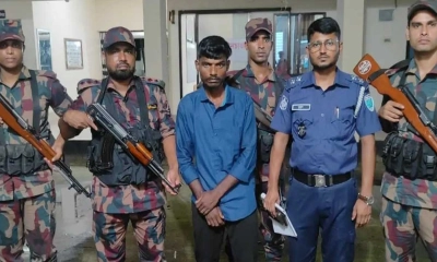 সীমান্তে আটক ভারতীয় যুবক মিটন দাস। ছবি- সংগৃহীত