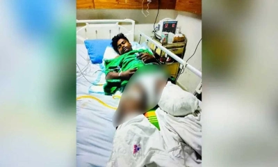 পা কাটা ছেলে নিয়ে বিচারের দাবিতে ঘুরছেন বাবা