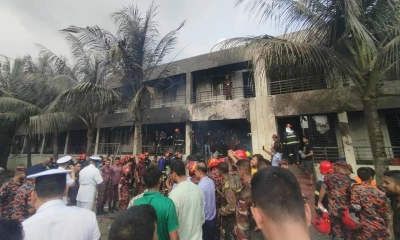 বিমান বিধ্বস্ত:  ৮ জনের মরদেহ পরিবারের কাছে হস্তান্তর