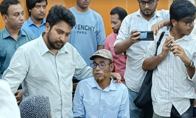 ব্রাহ্মণবাড়িয়ায় শহীদের পরিবারের সঙ্গে নাহিদের মতবিনিময়