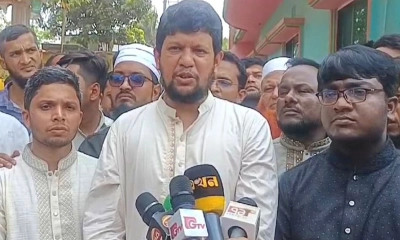 দেশে নৈরাজ্য সৃষ্টির সুযোগ কাউকে দেওয়া হবে না: তথ্য উপদেষ্টা