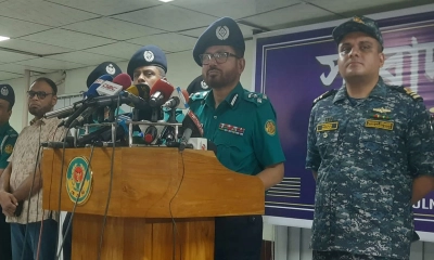 খুলনায় যৌথ বাহিনীর অভিযানে গোলাগুলি, আহত ১৮