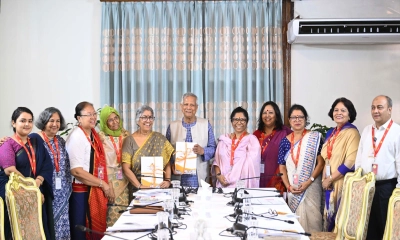 নারীবিষয়ক সংস্কার কমিশনের সুপারিশ বাস্তবায়নে প্রধান উপদেষ্টার তাগিদ