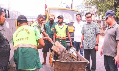 পরিচ্ছন্নতা অভিযান পরিচালনা করল ডিএসসিসি