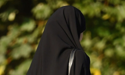 ফরজ গোসলে নারীর চুল ধোয়ার নিয়ম