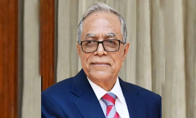 আবদুল হামিদের দেশত্যাগ : ৩ পুলিশ বরখাস্ত