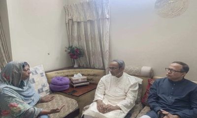 জুলাই বিপ্লবে শহীদ ডা. রুবেলের পরিবারের পাশে তারেক রহমান