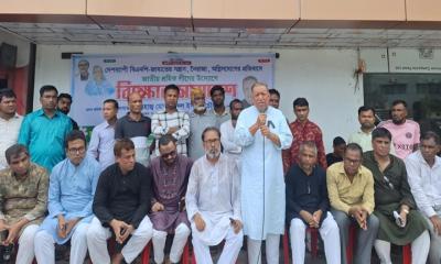 বিএনপি জামায়াতের নৈরাজ্যের বিরুদ্ধে পটিয়ায় শ্রমিক লীগের বিক্ষোভ