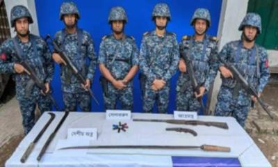 কুতুবদিয়ায় অস্ত্র ও গোলাবারুদ উদ্ধার