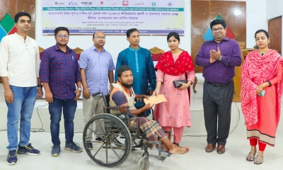 বন্যায় ক্ষতিগ্রস্ত ২৪০ পরিবারকে কারিতাস বাংলাদেশের আর্থিক সহায়তা