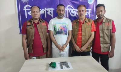 সাভারে বিদেশি পিস্তলসহ গ্রেপ্তার ১