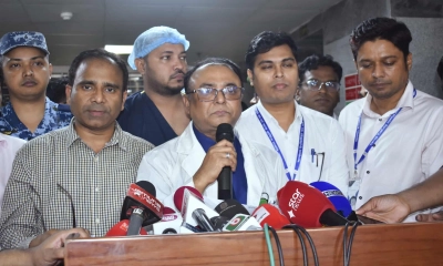 সংবাদ সম্মেলনে কথা বলছেন বার্নের ভারপ্রাপ্ত পরিচালক অধ্যাপক ডা. নাসির উদ্দিন। ছবি- রূপালী বাংলাদেশ