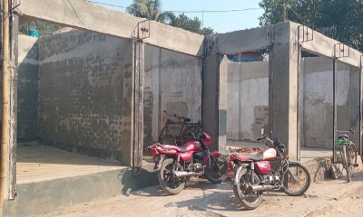 পোস্ট অফিস ভেঙে দোকান নির্মাণের অভিযোগ চেয়ারম্যানের বিরুদ্ধে