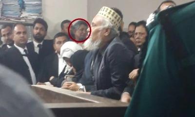 কাঠগড়ায় দাঁড়িয়ে অঝোরে কাঁদলেন সাবেক কৃষিমন্ত্রী রাজ্জাক