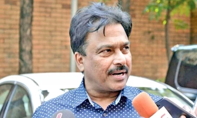 বিসিবির নির্বাচনে অংশ নেবেন ফারুক 