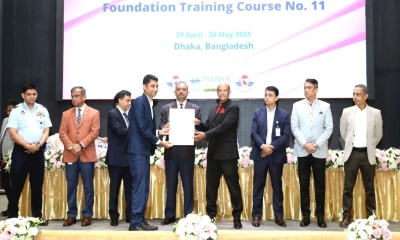প্রশিক্ষণ শেষে সনদ বিতরণ করল বেবিচক