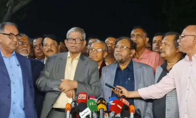 চীন সফর শেষে দেশে ফিরেছে বিএনপির প্রতিনিধিদল