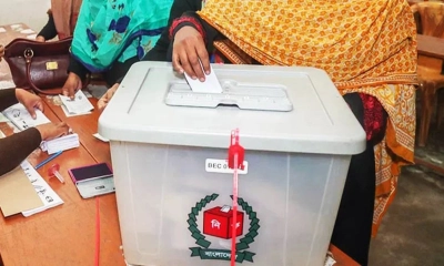 কবর থেকে এসে ভোট দেন ২০ লাখ ব্যক্তি!