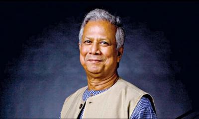 ড. ইউনূসের সিএমএইচে অস্ত্রোপচার