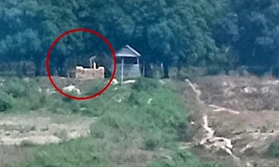 চাঁপাইনবাবগঞ্জ সীমান্তে বিএসএফের বাঙ্কার নির্মাণ
