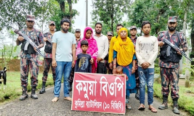 ভারত থেকে বাংলাদেশে প্রবেশকালে ৫২ জন আটক