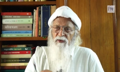 ড. ইউনূসের পদত্যাগ তার জন্য আত্মঘাতী