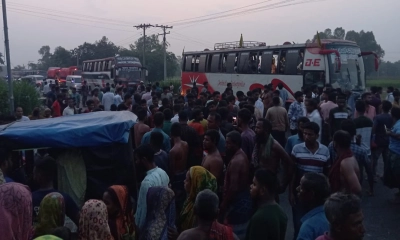 দিনাজপুরে বাসের ধাক্কায় বৃদ্ধের মৃত্যু