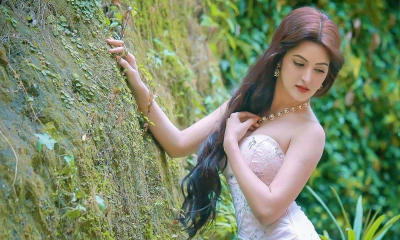 পরীমণির হাতে ৩ ছবির কাজ