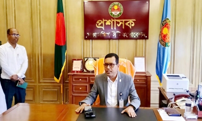 ৪৩ দিন পর নগর ভবনে ডিএসসিসির প্রশাসক, সবধরনের সেবা চালুর ঘোষণা