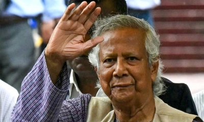 দেশে ফিরলেন প্রধান উপদেষ্টা