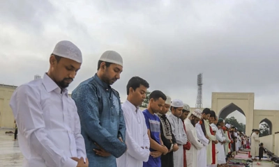 বায়তুল মোকাররমে ঈদুল আজহার প্রথম জামাত সম্পন্ন