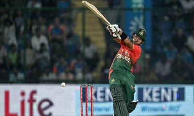 ইমন-তামিমের ব্যাটে দারুণ সূচনা