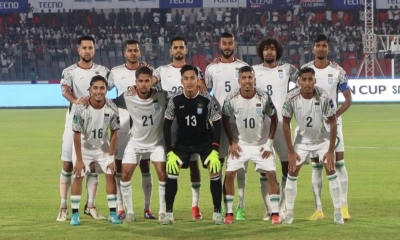 সিঙ্গাপুরের ‍বিরুদ্ধে বাংলাদেশের একাদশ। ছবি- সংগৃহীত