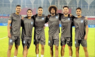 শমিতের অভিষেক, শুরুর একাদশে নেই জামাল ভূঁইয়া