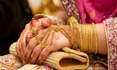 দুই সপ্তাহে সোনার দাম সর্বনিম্ন
