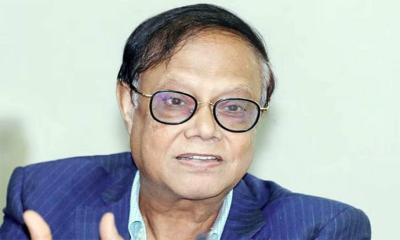 ১০ ব্যাংক দেউলিয়া হওয়ার পথে: গভর্নর