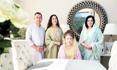 সোমবার দেশে ফিরছেন খালেদা জিয়া, সঙ্গে আসছেন দুই পুত্রবধূ