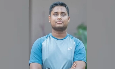 নুসরাত ফারিয়াকে নিয়ে যা বললেন হাসনাত
