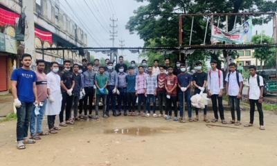 বড়লেখায় দক্ষিণভাগে পরিস্কার পরিচ্ছন্নতায় শিক্ষার্থীরা