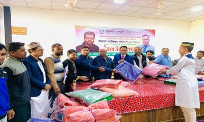 বড়লেখায় হিফজ শিক্ষার্থীদের মাঝে নিসচার শীতবস্ত্র বিতরণ