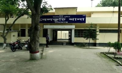 সিরাজগঞ্জে প্রবাসীর বাড়িতে ডাকাতি, ছুরিকাঘাতে আহত ৪