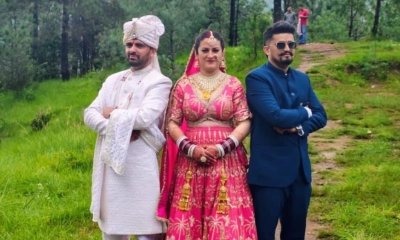 এক ফ্রেমে প্রদীপ নেগি, কপিল নেগি ও তাদের স্ত্রী সুনীতা চৌহান। ছবি- সংগৃহীত