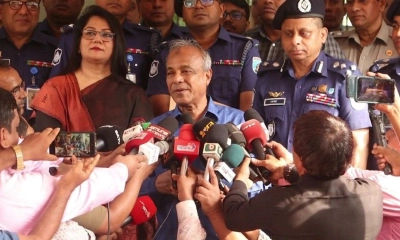 আগামী নির্বাচনের জন্য আইনশৃঙ্খলা বাহিনী প্রস্তুত : স্বরাষ্ট্র উপদেষ্টা 