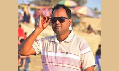 দুই উপদেষ্টার গাড়ি আটকে বিক্ষোভ, যুবদল নেতা বহিষ্কার