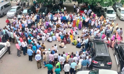 চাকরি অধ্যাদেশ বাতিলের দাবিতে সচিবালয়ে টানা ৫ দিনের বিক্ষোভ