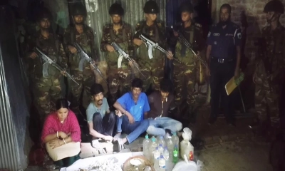 জয়পুরহাটে মাদকবিরোধী অভিযানে গ্রেপ্তার ৫